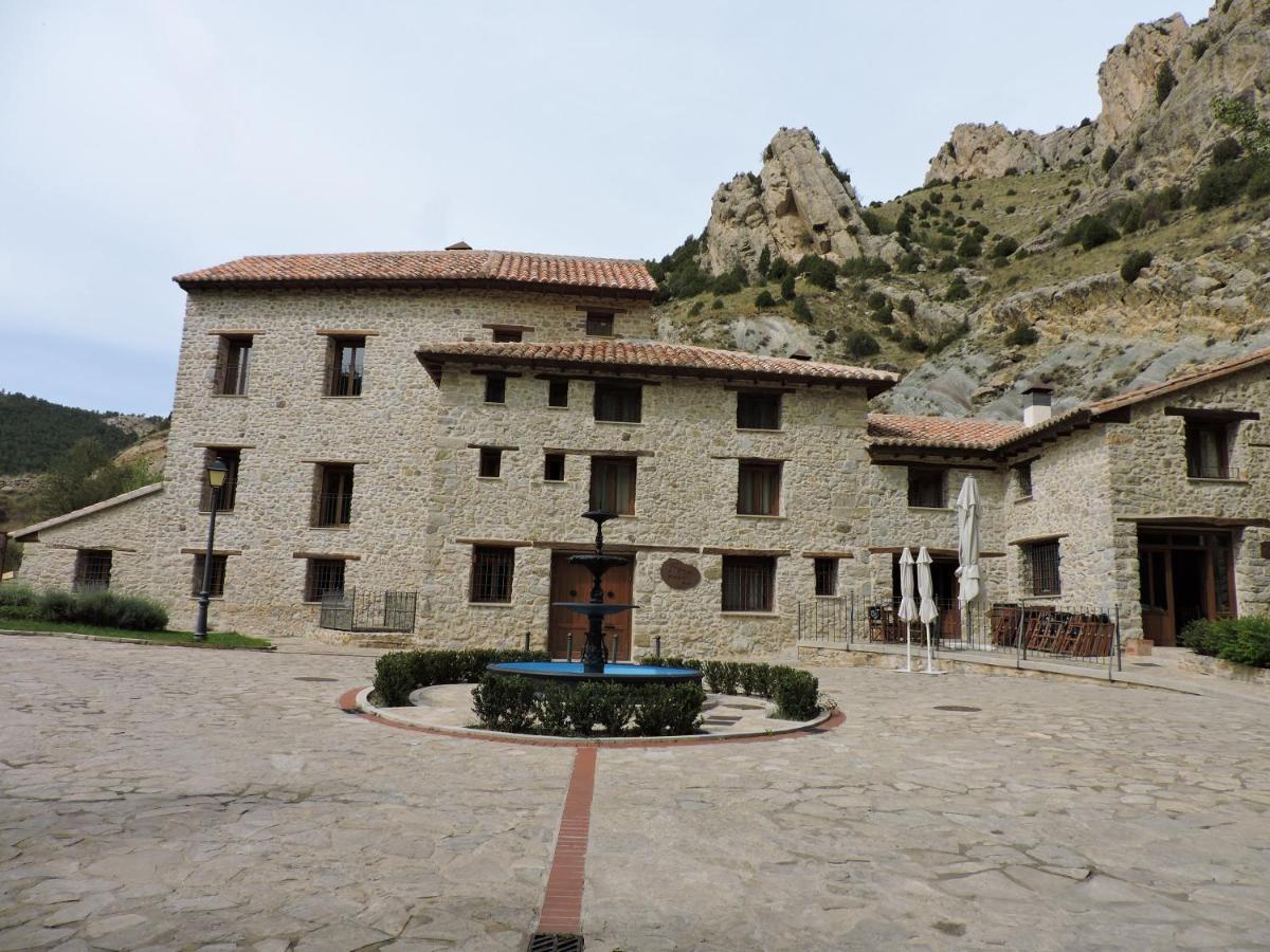 Hotel Molino Alto Aliaga Extérieur photo